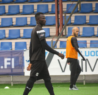Chinonso-Edeh.jpg