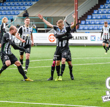 Juhlaottel_20190918-100546_1.jpg